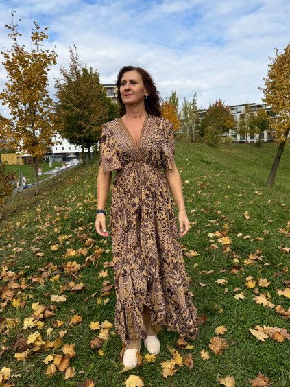 NISHA - hnědé šaty