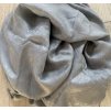 Jemná šedá vlněná šála