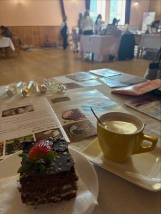 Máme tady další 🌸Kouzelný den🌸 tentokrát v Dětmarovicích v Dělnickém domě. Od 10 h. do 17 h. Další 🌸Kouzelný den bude...