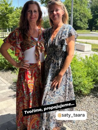 💫Hedvábné šaty TAARA z Indie jsou skvělé na jakoukoli příležitost💫. #satytaara #styling #saty #hedvabi #indie