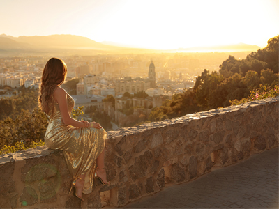 Seznamte se. Tohle jsou šaty, na které jinde v ČR nenarazíte