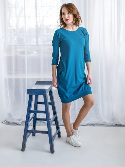 Bavlněné petrolejově modré šaty MONA, volnější balonkový střih
