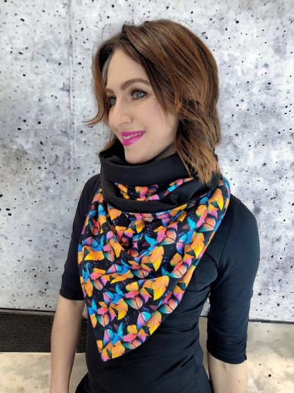 Oboustranná šála na knoflík, motýlci/ černá