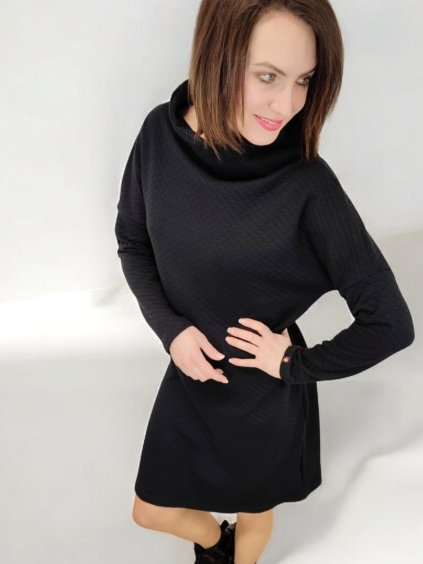 zimní černé šaty