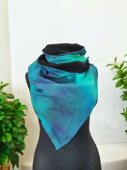 Oboustranná šála na knoflíky, Smaragdová/ černá