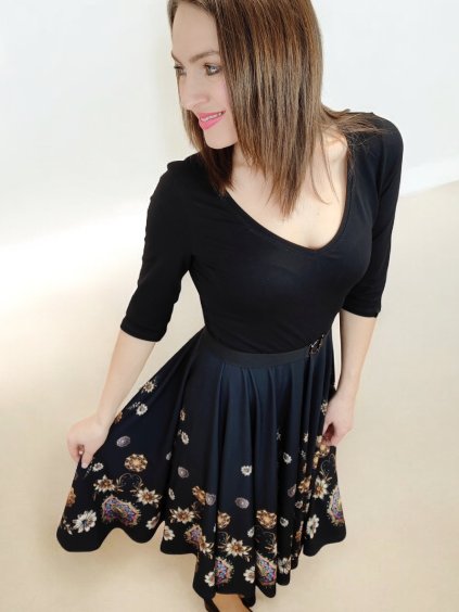 šaty české výroby