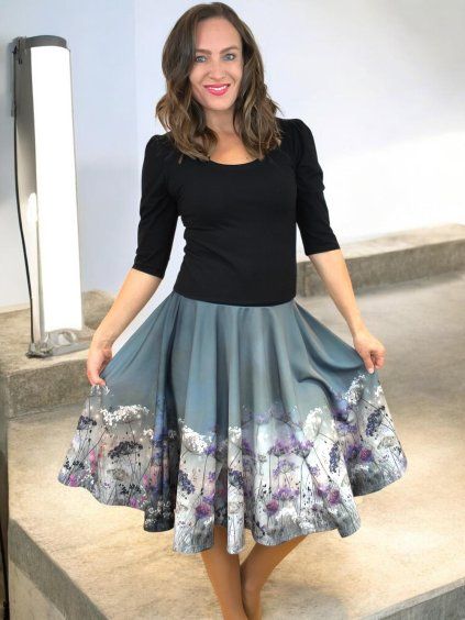Kolová sukně SERENA šedá s divokým kvítím