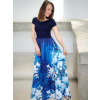 dlouhé letní šaty Tilly modré květované na modelce