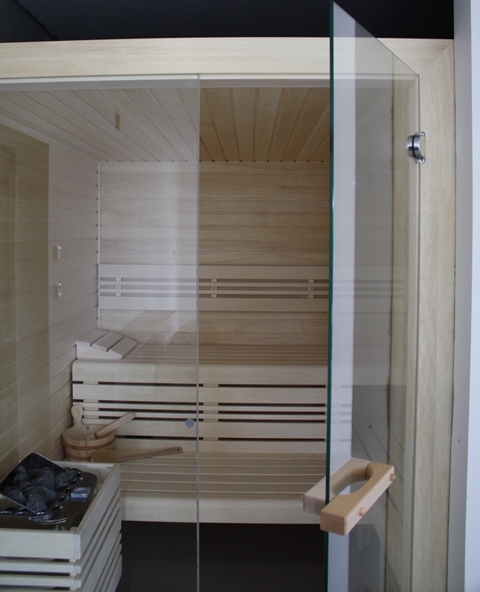 Finská sauna nebo infrasauna