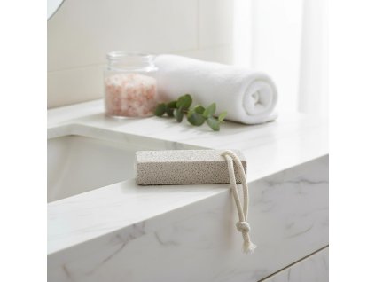 1319 2 přírodní pemza na nohy