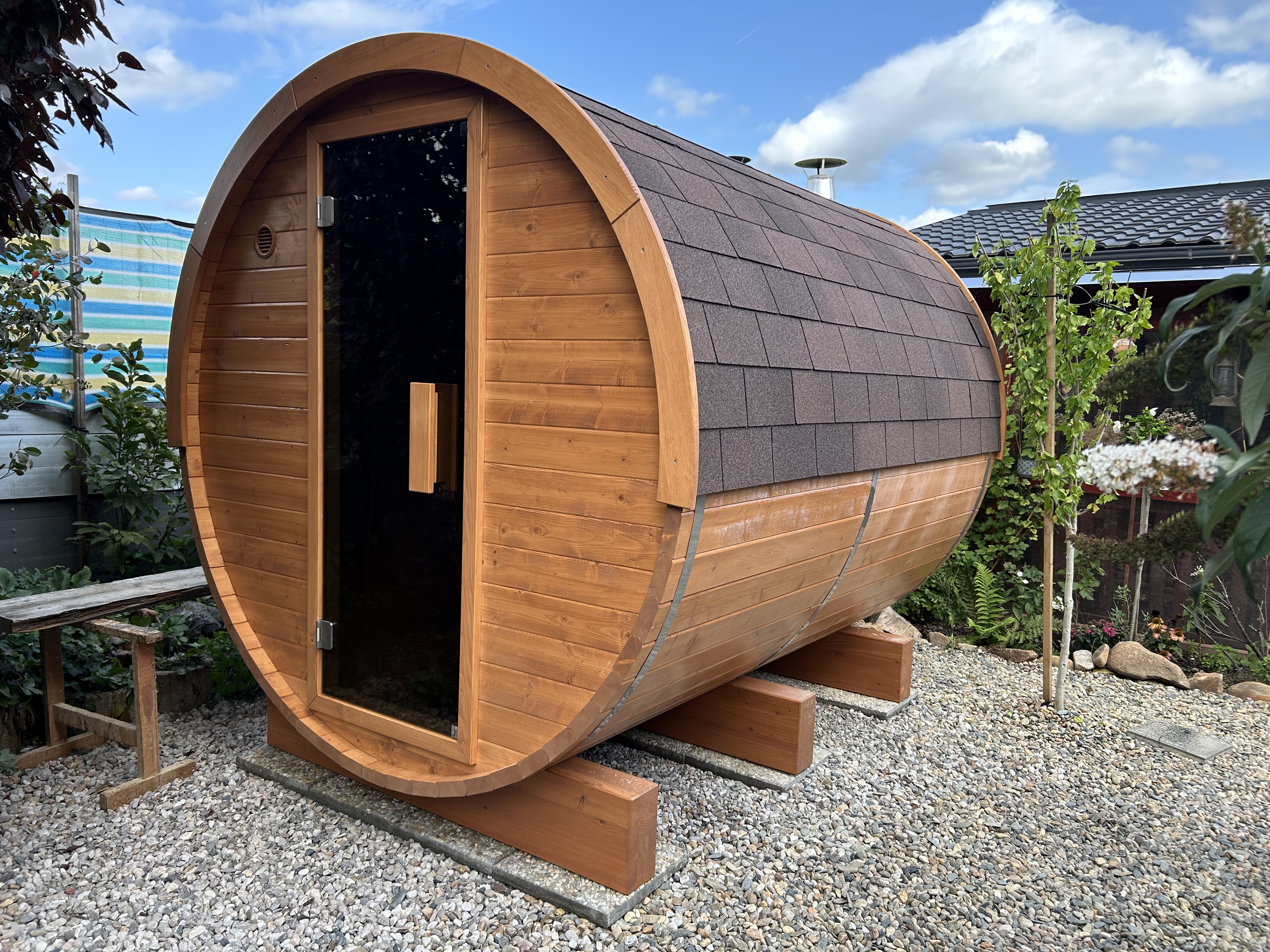 Sudová sauna s kamny na dřevo