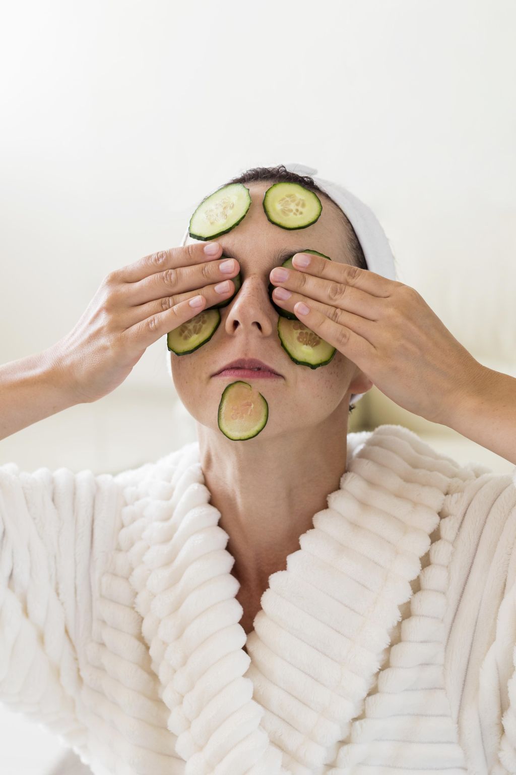 Skinimalism in Practice: How to Build a Simple, Multifunctional Skincare Routine