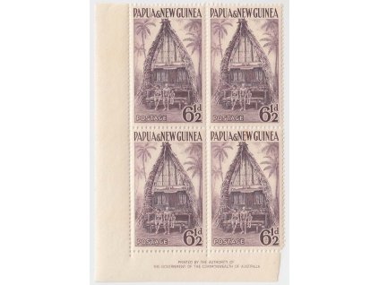Papua a Nová Guinea, 1952, 6 1/2 P Chýše, MiNr.10, ** , skvrnka