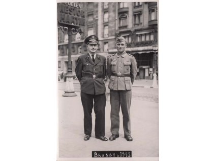 Feldpost, 1943, Brusel, skupinová pohlednice, neprošlé