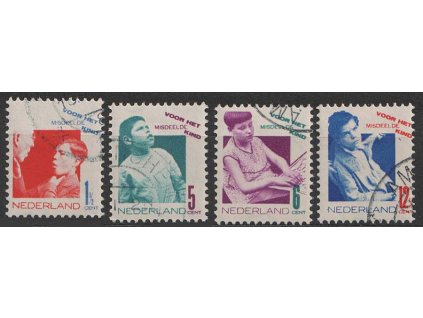 1931, 1 1/2-12 1/2 C série Děti, MiNr.245-48A, razítkované