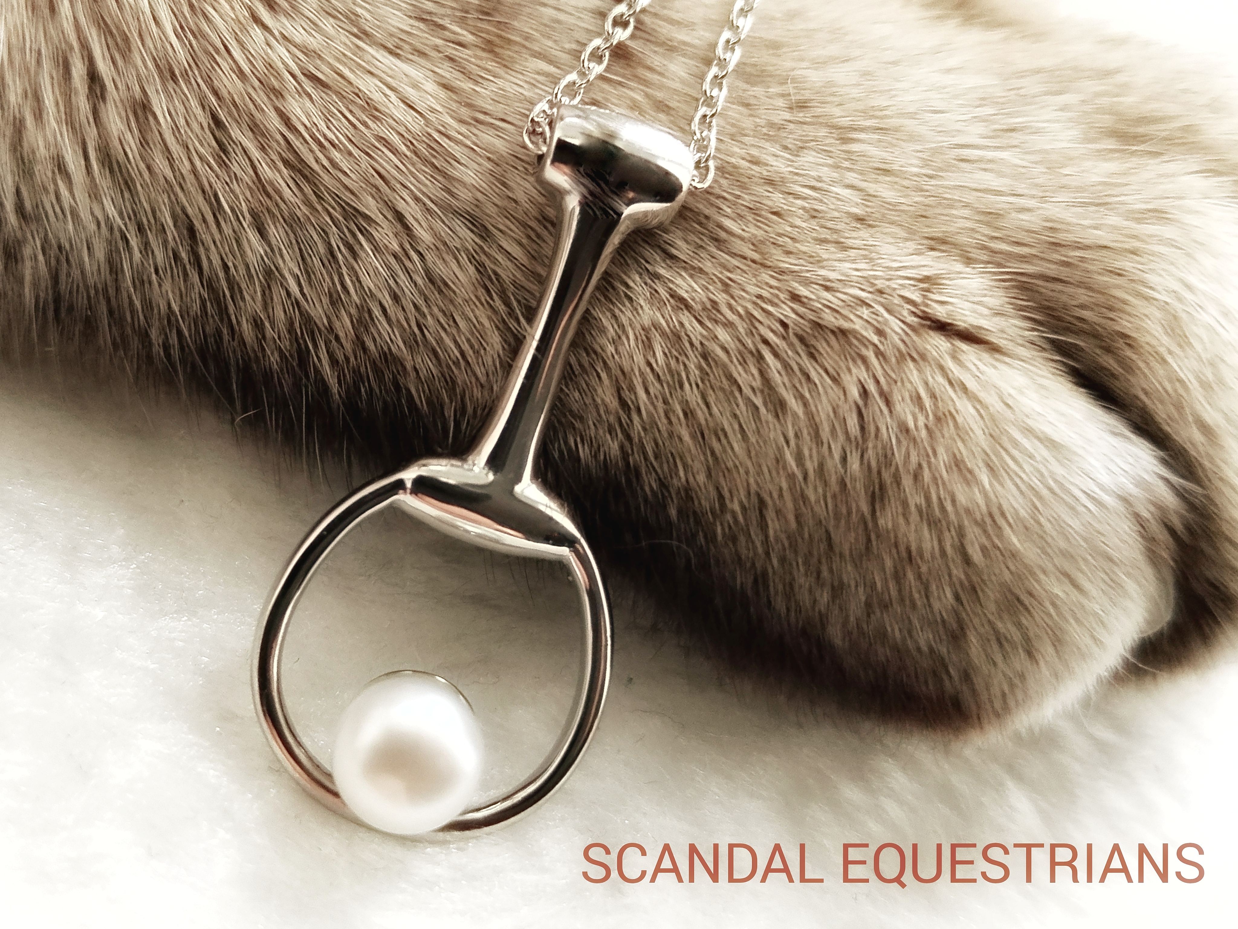 Jak kombinovat šperky