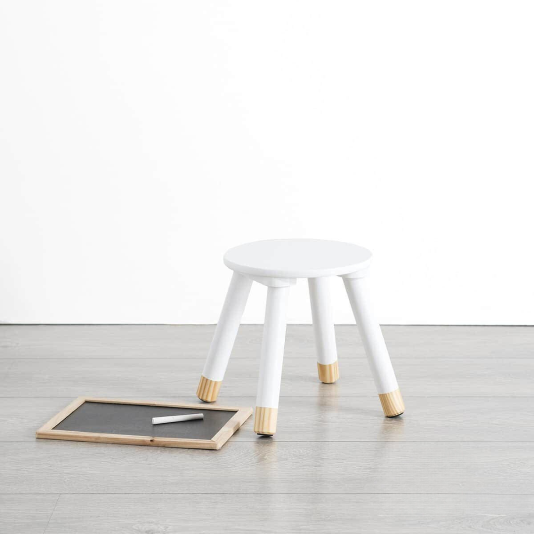 Bílá dětská stolička STOOL WHITE (obrázek 5)