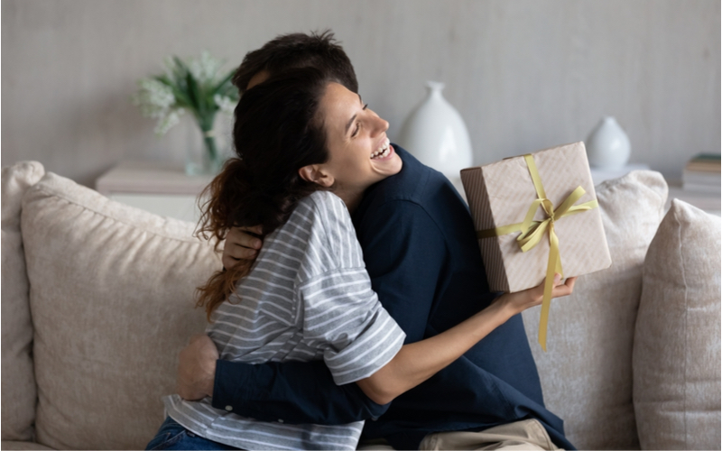 Abschiedsgeschenk für die Kollegin: 7 stilvolle Ideen
