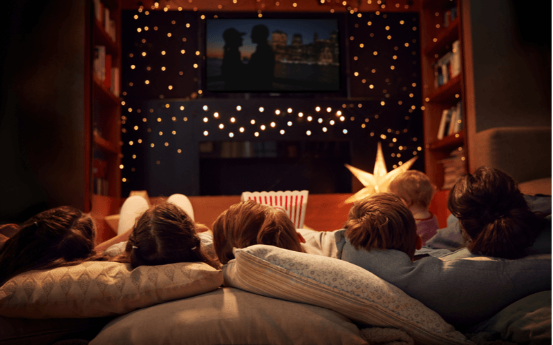 8 skandinavische Serien und Filme für gemütliche Herbstabende