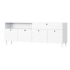 Velká komoda s úložným prostorem – bílá komoda DULLUM 200x75 cm se skříňkami a zásuvkou.