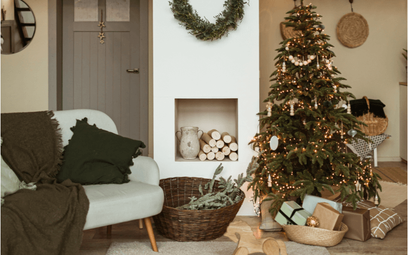 SEVERSKÉ VIANOČNÉ DEKORÁCIE: ZDOBENIE STROMEČKA