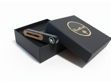 Aroma Difuzér do Auta WOODVENT Metal Black + Vůně do Auta Scentics