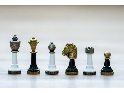 Schachfiguren Giovanni