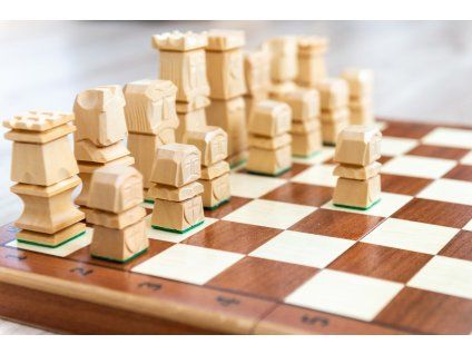 1494 5 dreveny sach krakonos