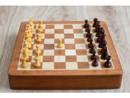Magnetischs Holzschach LUX groß einschiebbar
