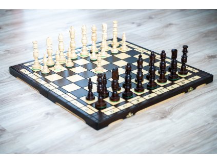Holzschach Galant Lux