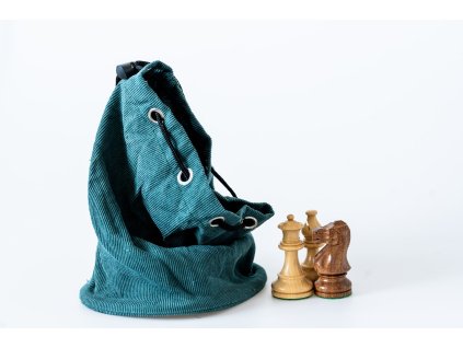 8869 1 zelene vrecusko na sachove figurky so snurkou