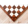 Schachbrett aus Bruyère- und Ulmenholz matt