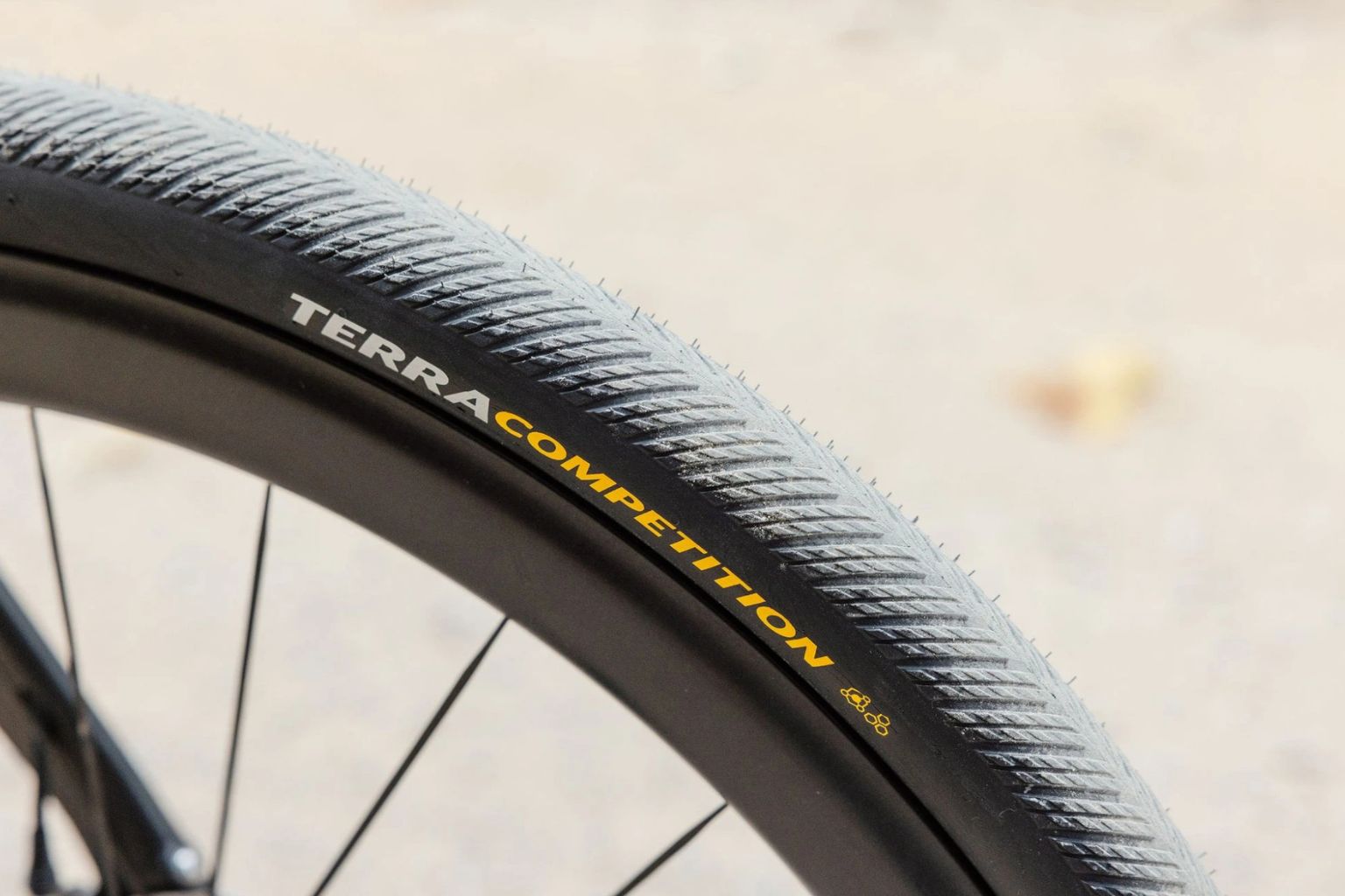 Continental Terra Competition: najrýchlejší „all-road“ gravel plášť