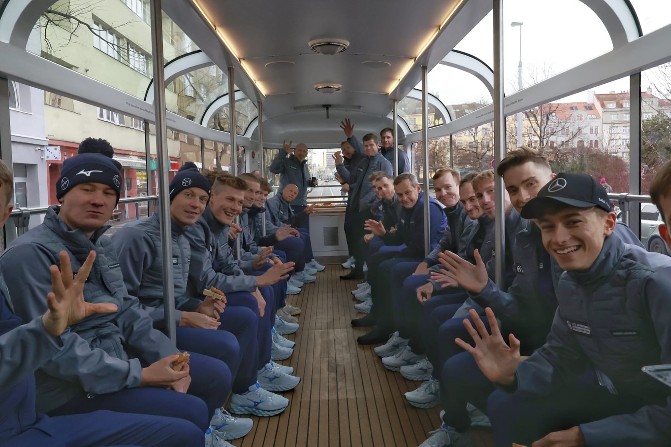 Ambiciózní závodní plán týmu ATT Investments: Na kolech Lapierre plánuje sedmdesát závodů ve dvaceti zemích světa