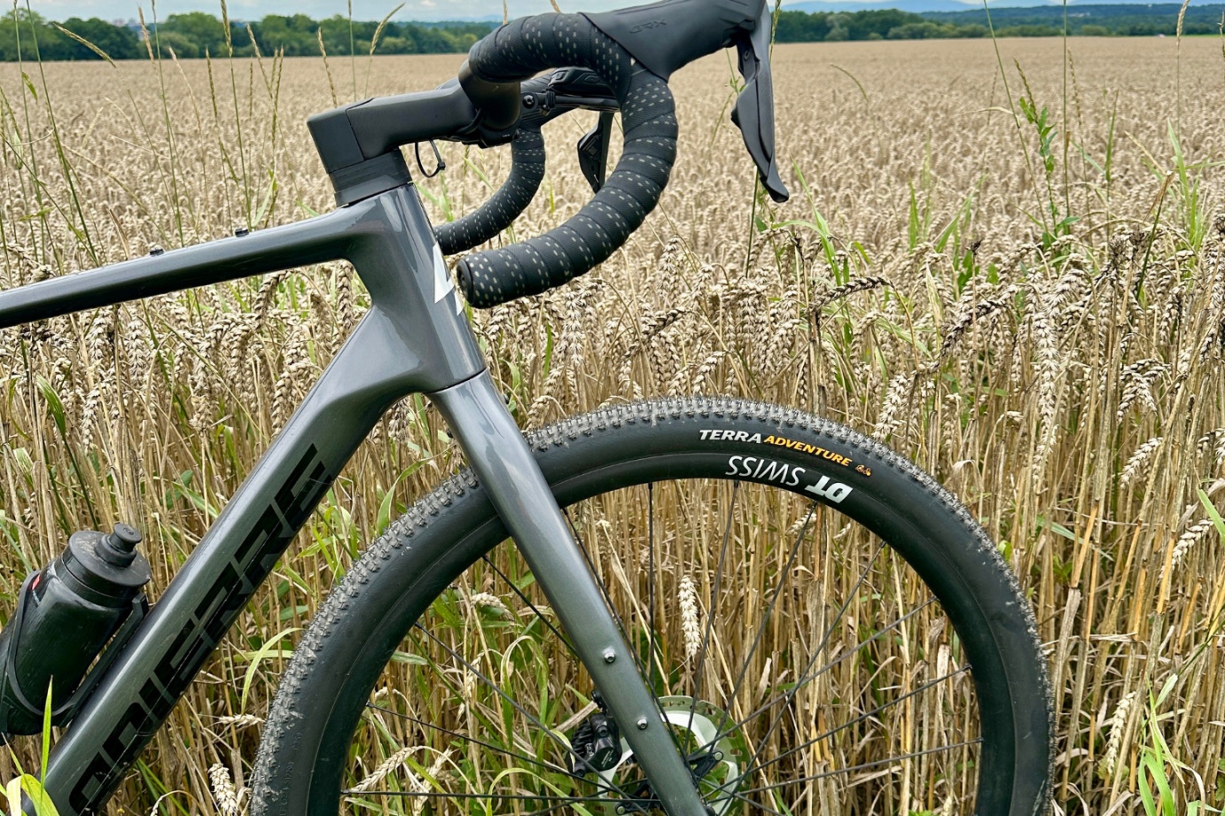 TEST: Plášť Continental Terra Adventure – solidní trakce v každém terénu