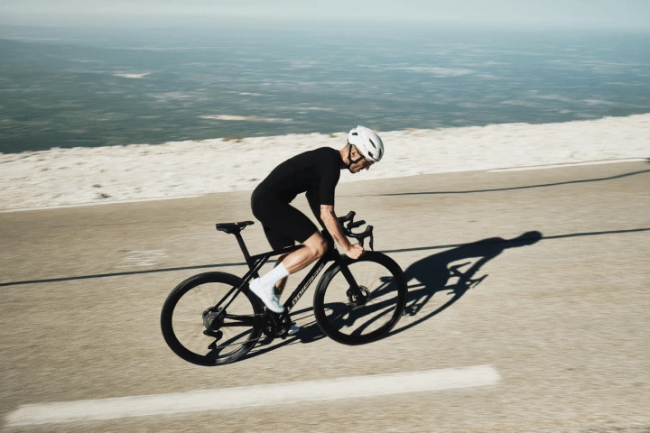 Lapierre Xelius DRS: Nový standard pro výkonnostní aero silniční kola