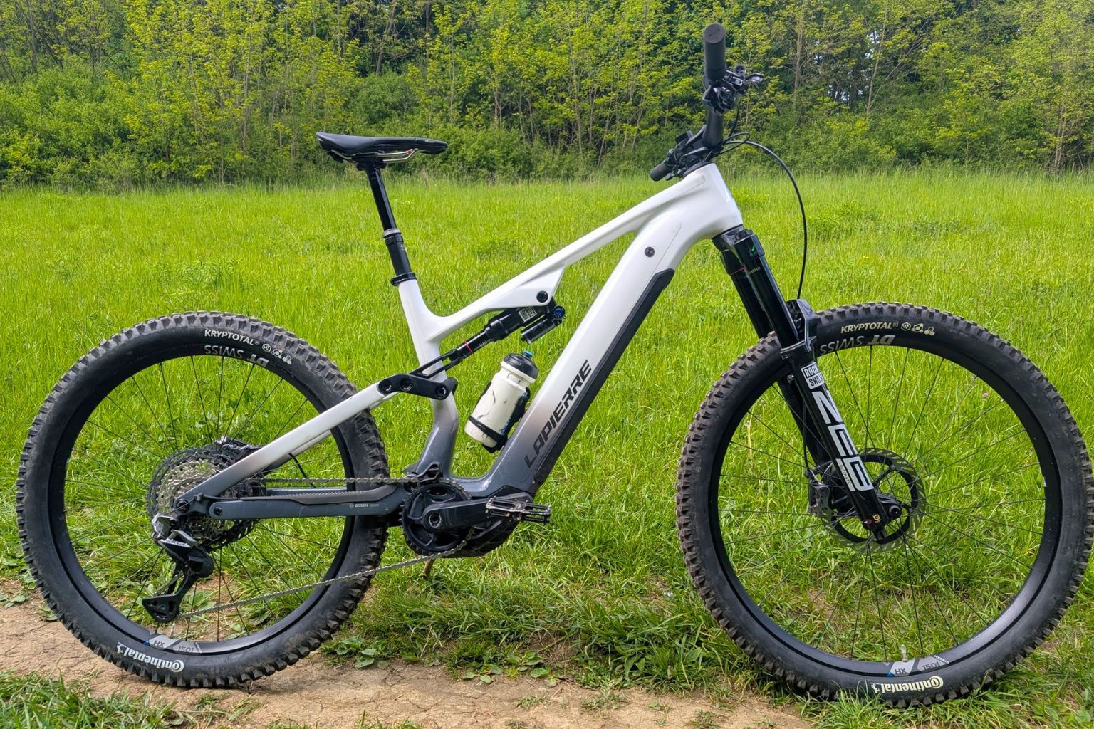 TEST: Lapierre Overvolt AM CF 10.8 - najrýchlejší e-bike na svete?