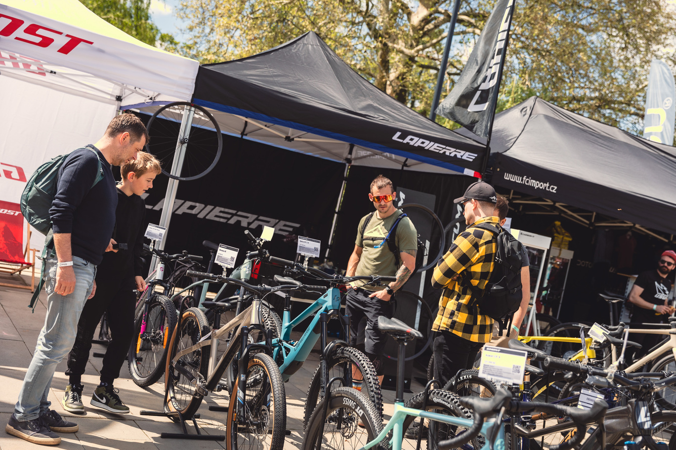 Ghost a Lapierre představili svoje novinky na Prague Bike Festu 2025