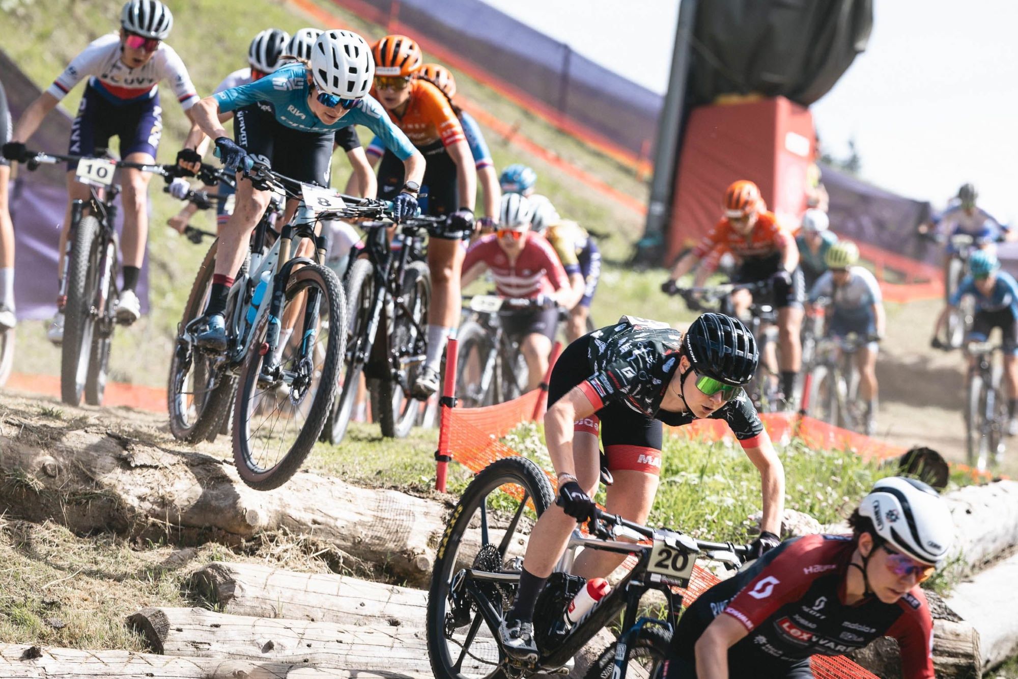 Silný návrat Anne Terpstry. Ghost Factory Racing týmem dne