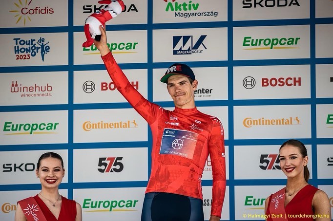 Dres nejlepšího vrchaře oblékl po úvodní etapě Tour de Hongrie Matúš Štoček