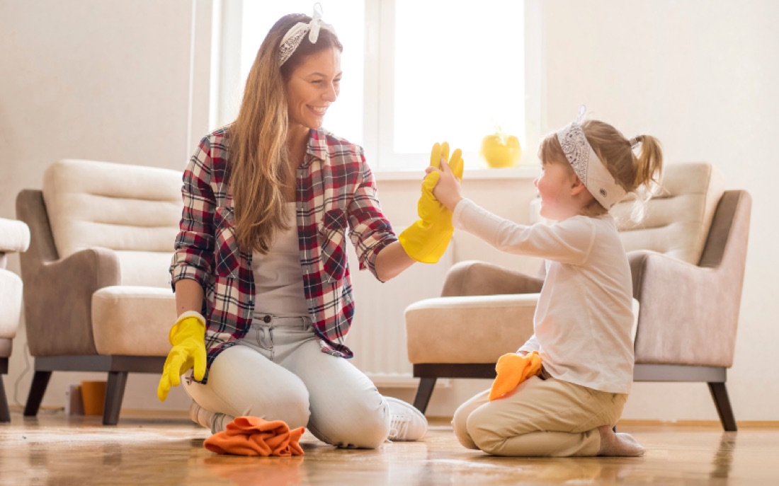 7 Tipps für einen effektiven Frühjahrsputz: Vom Boden bis zum Fenster