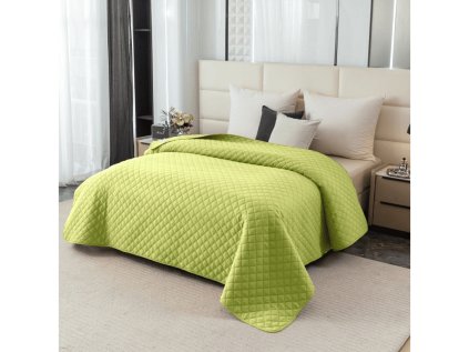 Pistáciový přehoz na postel LANTA s elegantním prošíváním