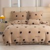 Modern gestaltete Mikrofleece-Bettwäsche LOVE FAX beige mit auffälligen Punkten