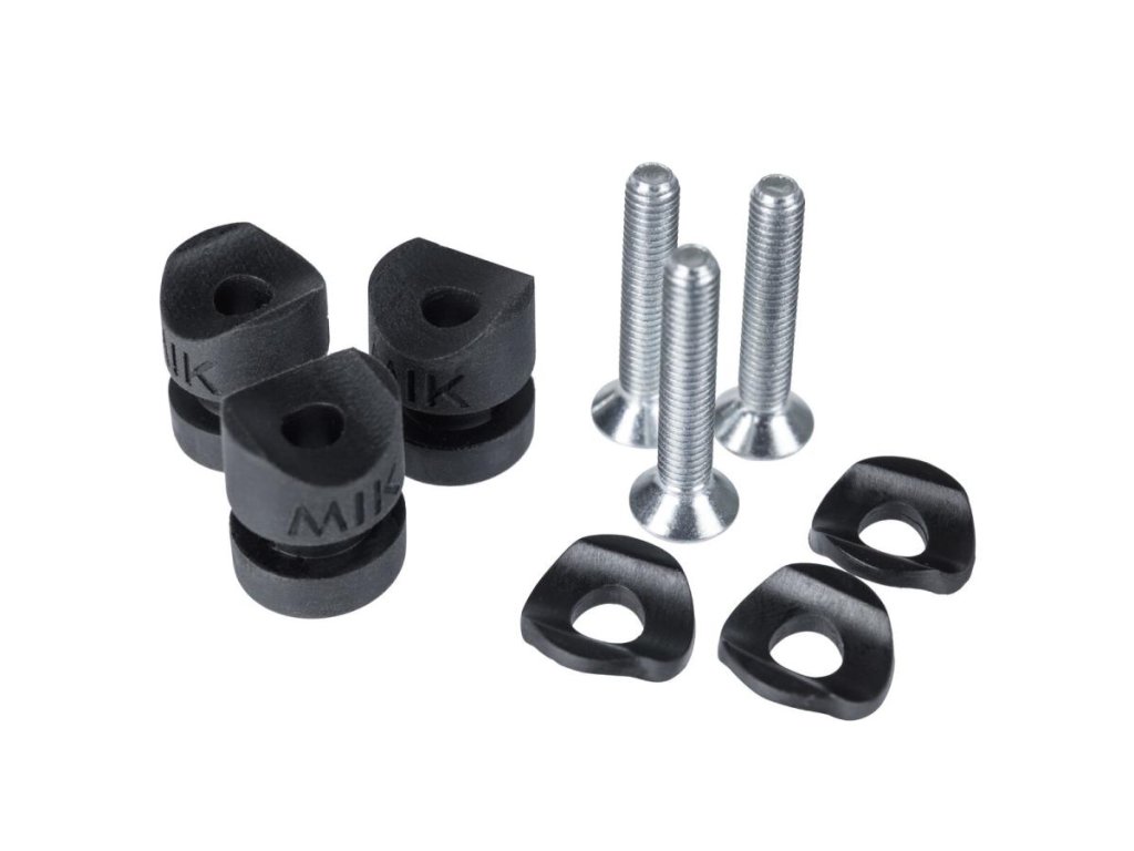 270394 basil mik side studs