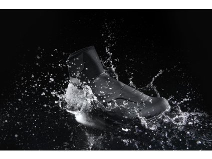 Tretry SHMW702 čierne (Veľkosť 38)