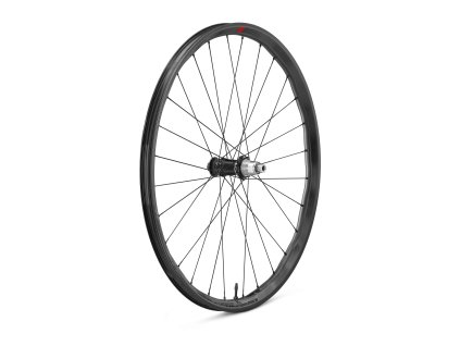 237142 vypletene koleso fulcrum red zone carbon 29 boost 29 zadne orech hg11