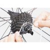 218836 1 finish line gear floss dentalni nit pro pastorky