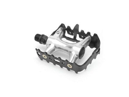 GIANT TERRAIN pedály