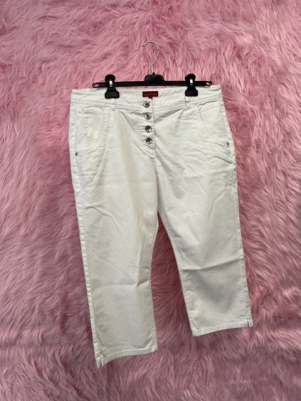 SC003742 1