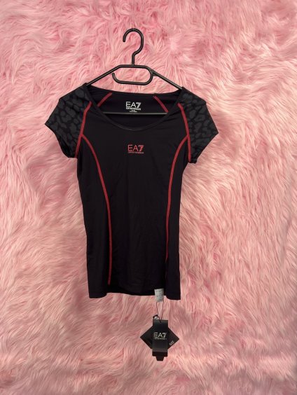 SC008233 1
